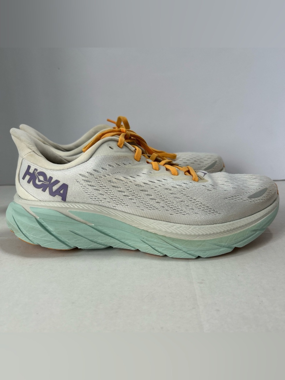 Hoka One One Clifton 8 Shoes Womens Size 9 D Wide White Road Running Sneakers